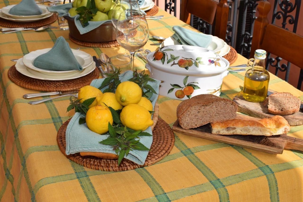 Apartamento Il Carmine Charme & Terrace With Ac Lucca Exterior foto